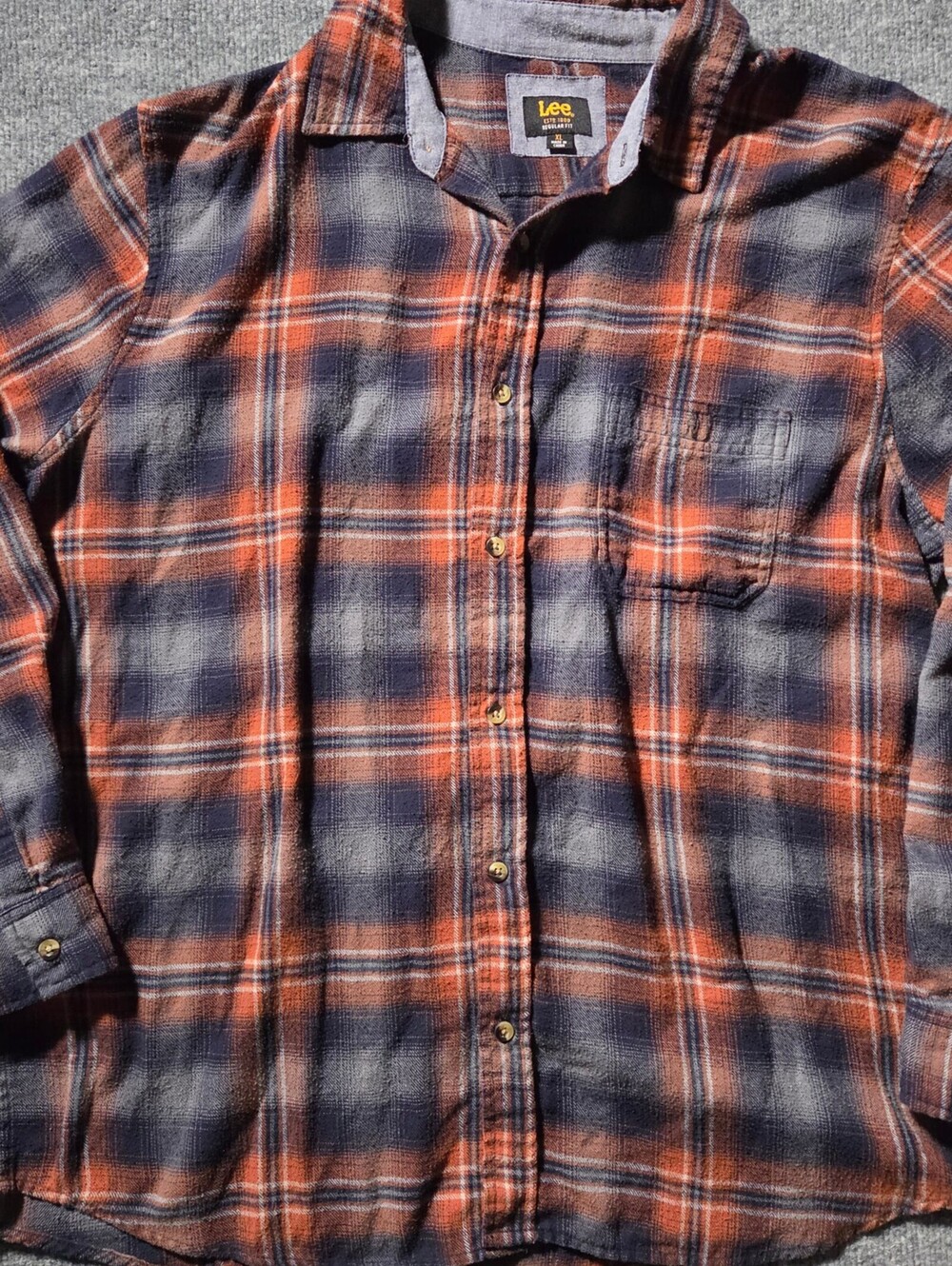 Lee XL Regular Fit Plaid Button-Up Shirt
